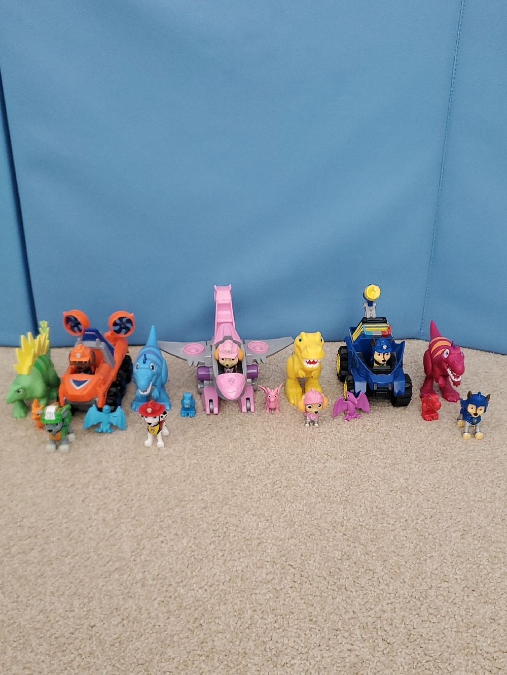 PAW Patrol Dino Rescue and Flyers Toy Vehicle Set - Multicolor